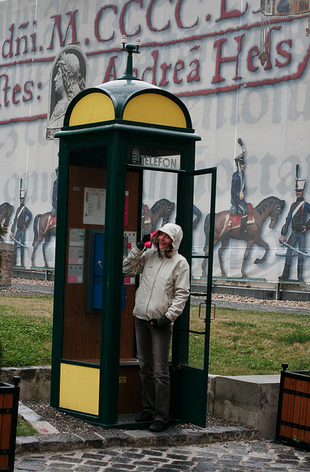 Budapest phone box - photo by fofie57