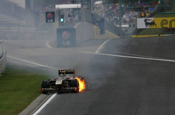 Hungarian GP Race by Budapest - photo from HungaroInfo.com
